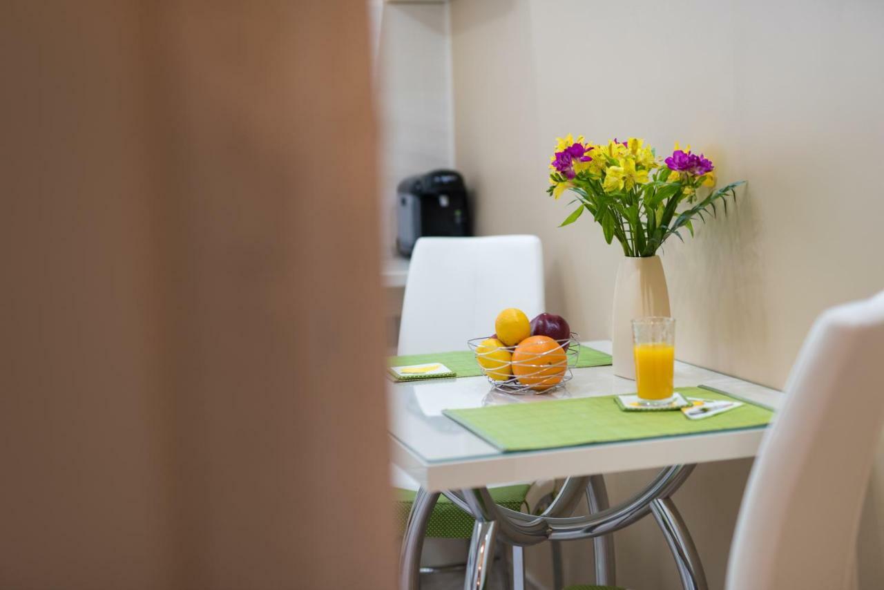 Exotic Rami'S Apartments Timisoara Ngoại thất bức ảnh