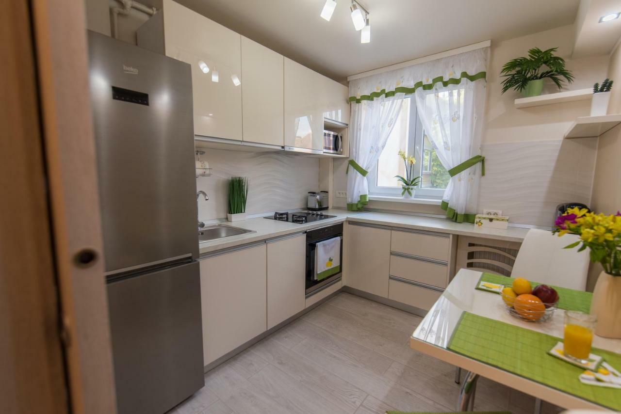 Exotic Rami'S Apartments Timisoara Ngoại thất bức ảnh