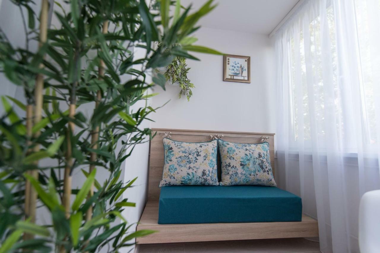 Exotic Rami'S Apartments Timisoara Ngoại thất bức ảnh