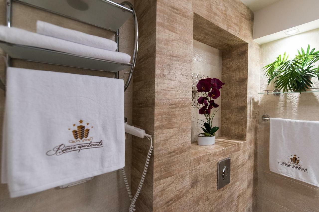 Exotic Rami'S Apartments Timisoara Ngoại thất bức ảnh