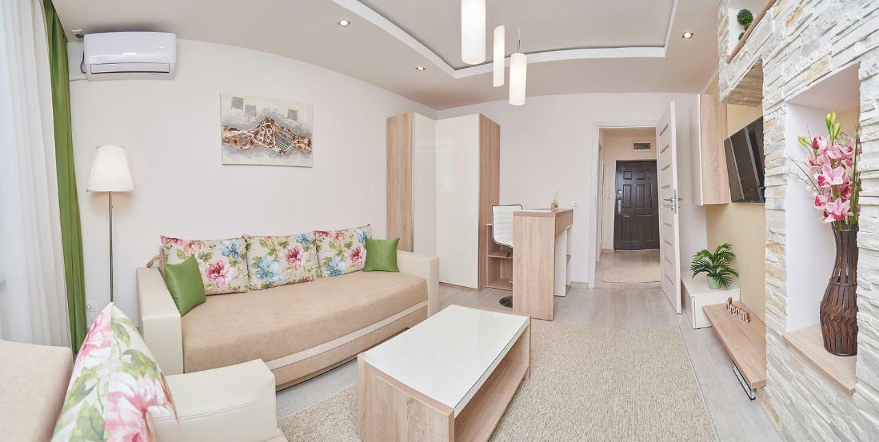 Exotic Rami'S Apartments Timisoara Ngoại thất bức ảnh